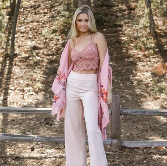 TRIBE Pink Cotton Crochet Lace Bralette Size Small NWT - Picture 3 of 3